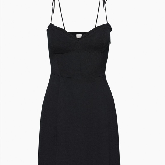 Green Fable Dress Aritzia - Picture 3 of 5